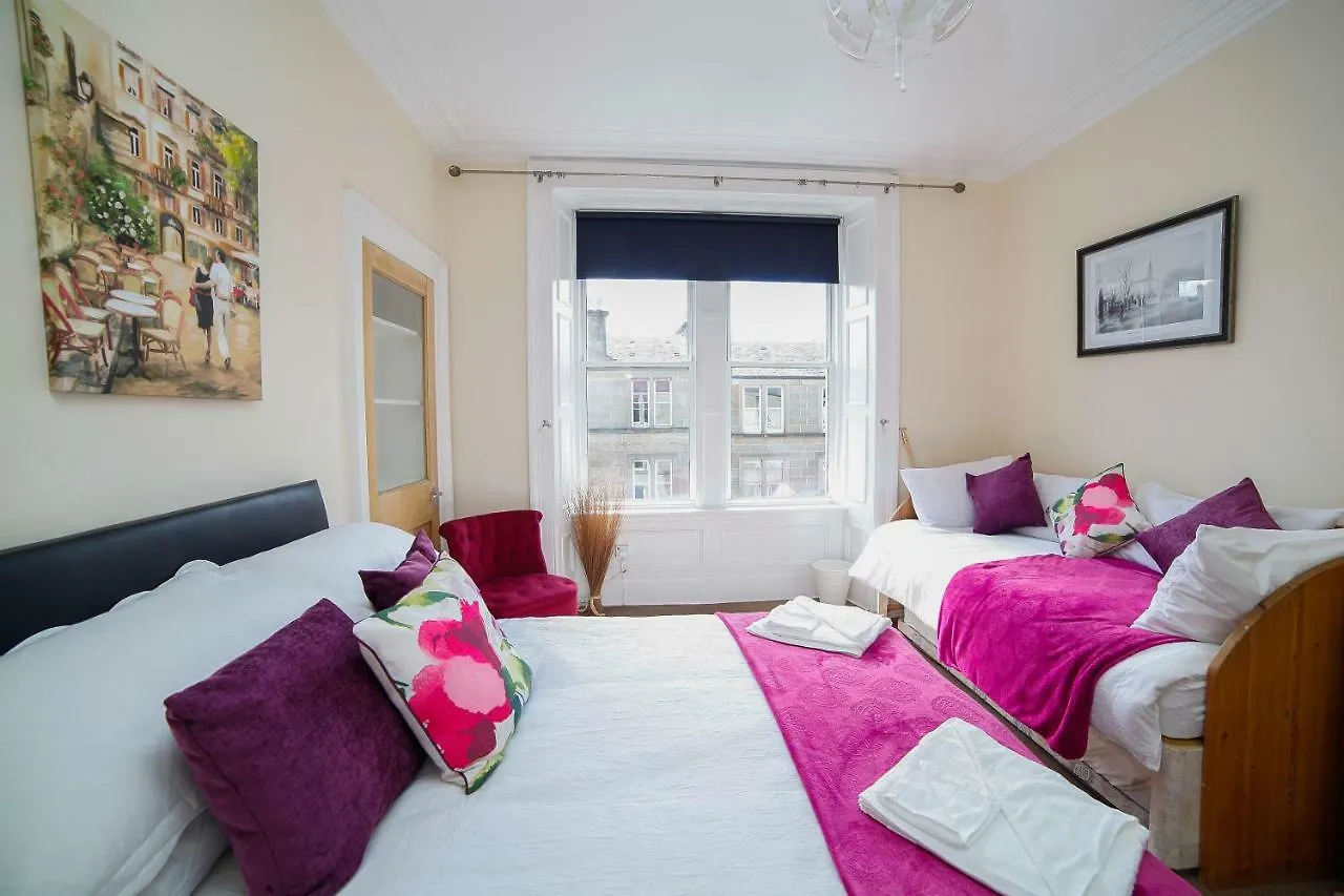 Another Apartment Эдинбург